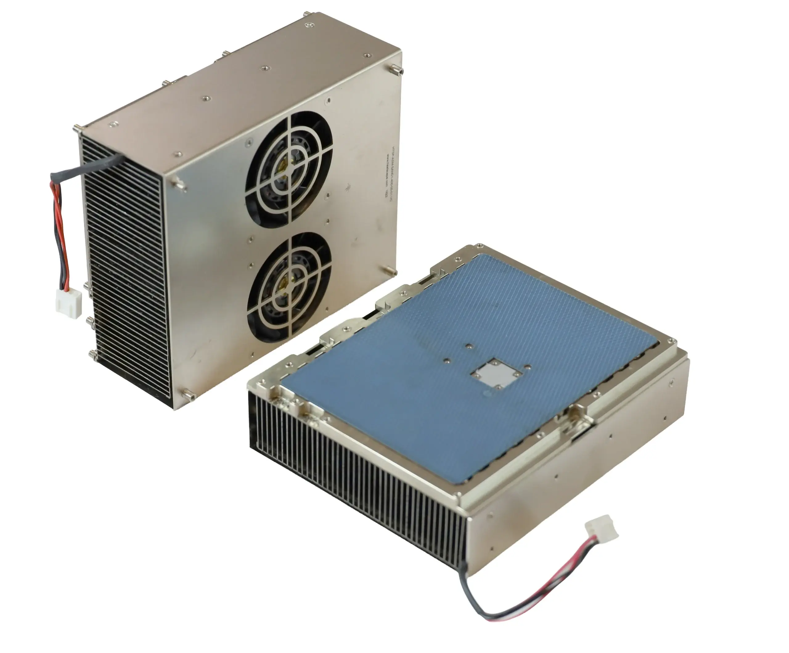 Dual-fan Active Fansink with Vapor Chamber Base
