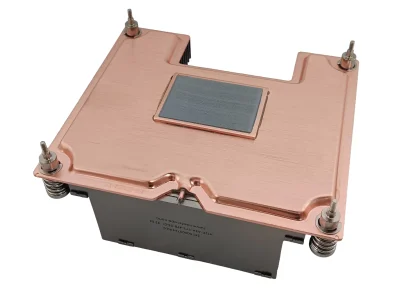 Copper vapor chamber base with tall fin heatsink for high-power cooling.